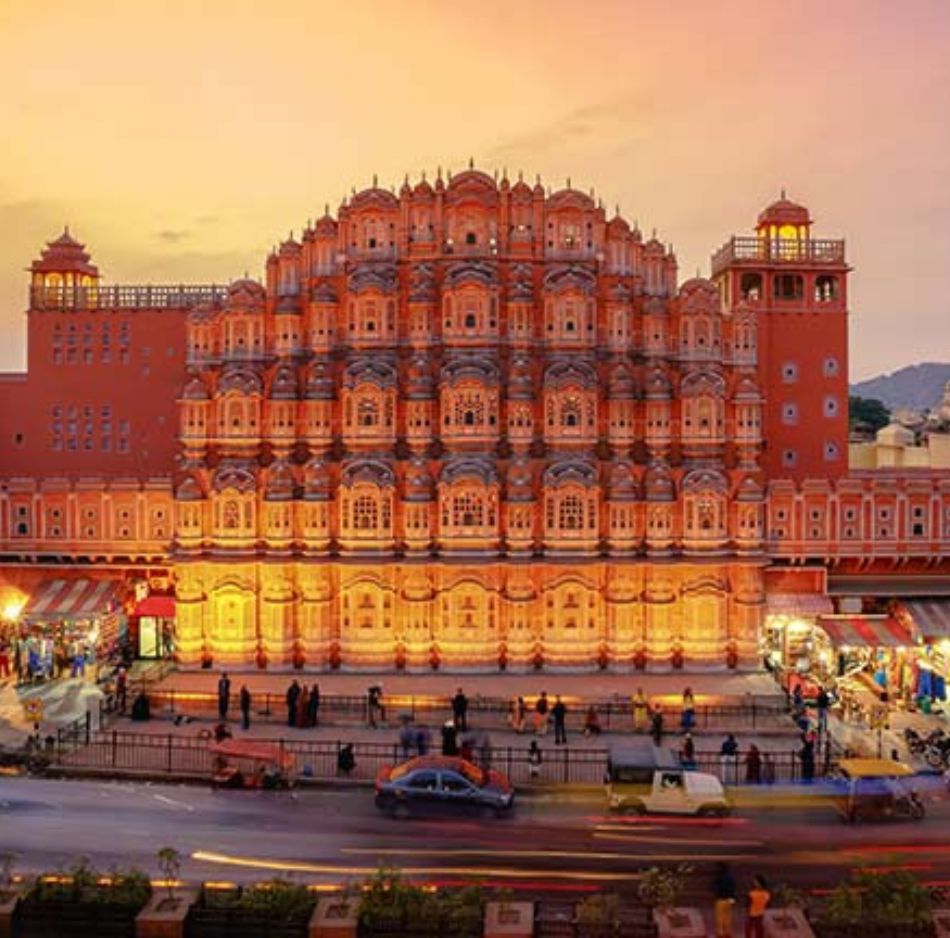 Hawa Mahal Jaipur District | car rental jaipur