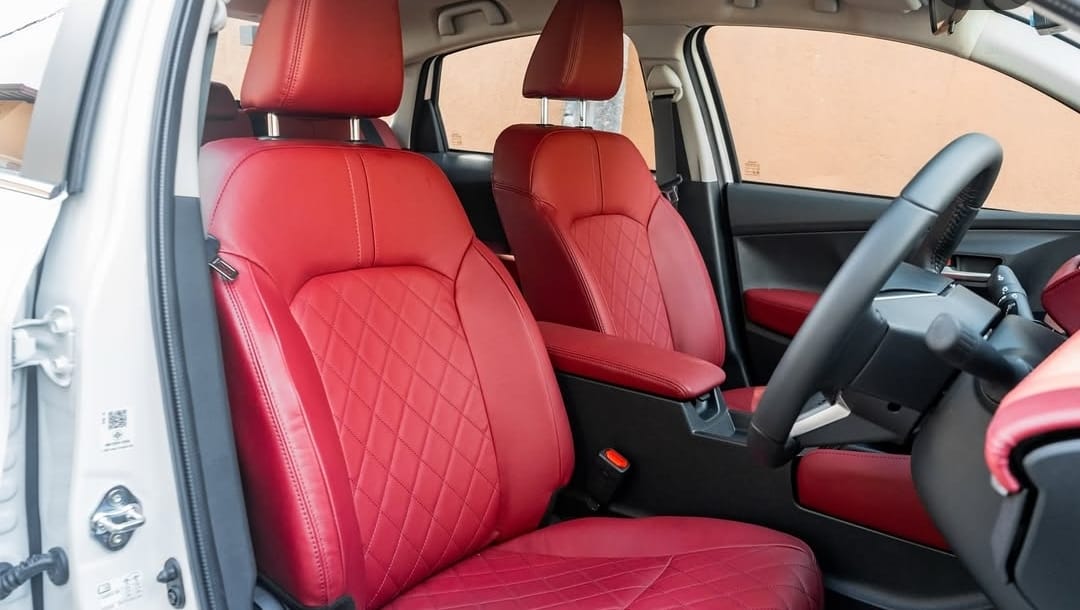Toyota Camry Limo Car India | Car Rental in Jaipur