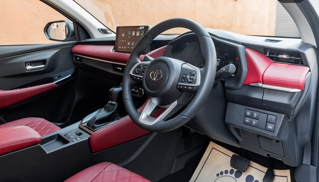 Toyota Camry Limo Car India | Car Rental in Jaipur